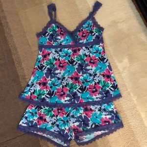 EUC Valerie Bertinelli PJ Set Size S